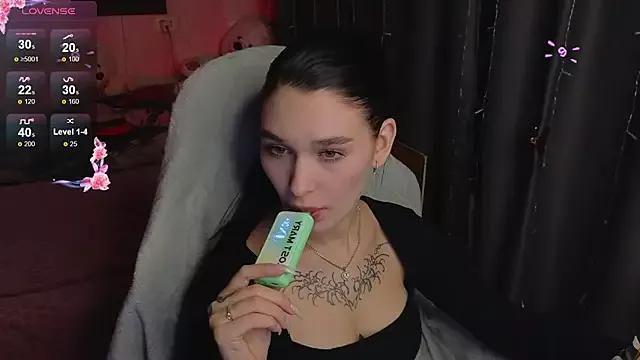 Amanda_Tender from StripChat is Freechat