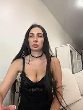 AmandaStoun from StripChat is Freechat