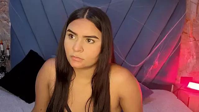 amarahanks1 from StripChat is Freechat