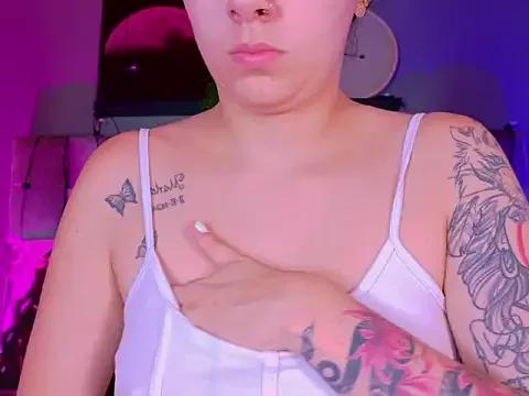 AmbarHills_1 from StripChat is Freechat