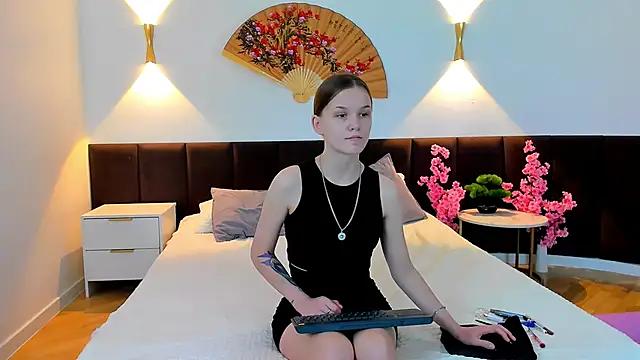 Customizable and immersive - Activate your taste buds and check-out our delicious choice of bondage cams streams with excited models getting their amazing bodies screwed with their beloved sex toys.
