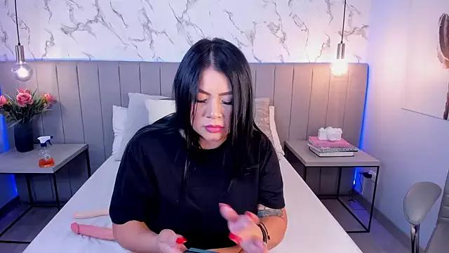 Customizable and immersive - Activate your taste buds and check-out our delicious choice of bondage cams streams with excited models getting their amazing bodies screwed with their beloved sex toys.