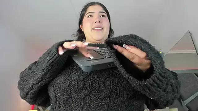 Customizable and immersive - Activate your taste buds and check-out our delicious choice of bondage cams streams with excited models getting their amazing bodies screwed with their beloved sex toys.