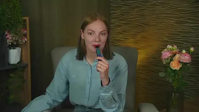 AmberRener from StripChat is Freechat