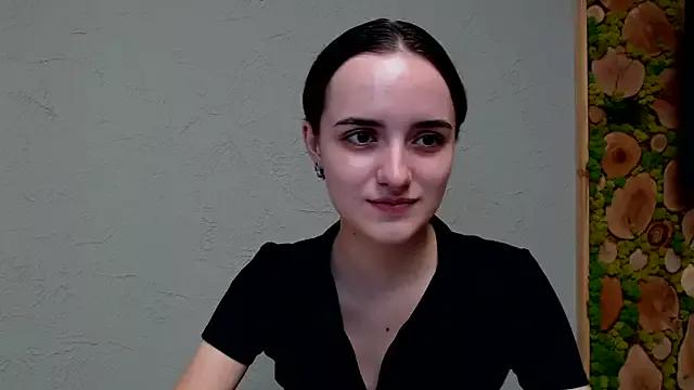 AmelieBanshee from StripChat is Freechat