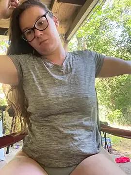 amiralily9 from StripChat is Freechat