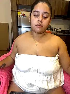 Anabelle_00_ from StripChat is Freechat