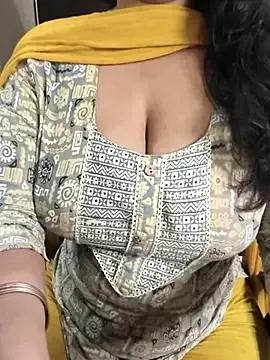 Photos of Anamika_Kapoor from StripChat is Freechat