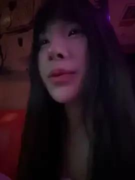 ananmissy from StripChat is Freechat