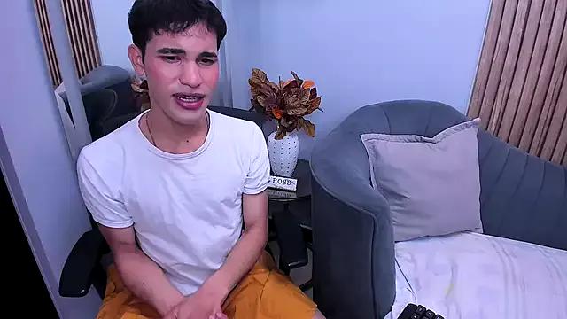 Andrew_owenn_ from StripChat is Freechat