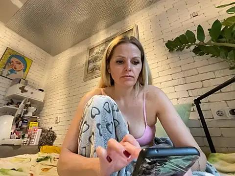 Customizable and immersive - Activate your taste buds and check-out our delicious choice of bondage cams streams with excited models getting their amazing bodies screwed with their beloved sex toys.