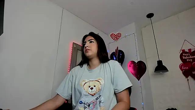 Customizable and immersive - Activate your taste buds and check-out our delicious choice of bondage cams streams with excited models getting their amazing bodies screwed with their beloved sex toys.