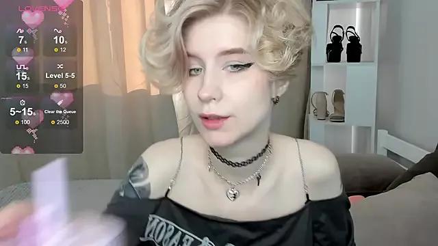 Customizable and immersive - Activate your taste buds and check-out our delicious choice of bondage cams streams with excited models getting their amazing bodies screwed with their beloved sex toys.