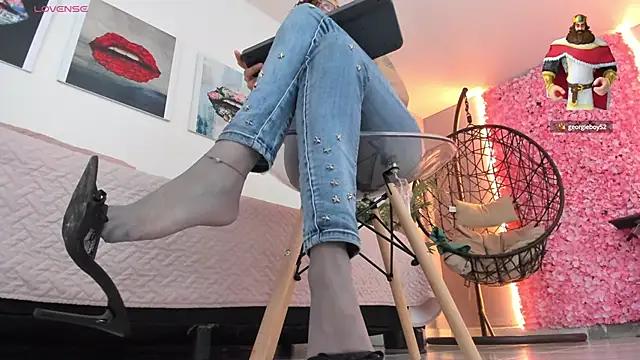 Customizable and immersive - Activate your taste buds and check-out our delicious choice of bondage cams streams with excited models getting their amazing bodies screwed with their beloved sex toys.