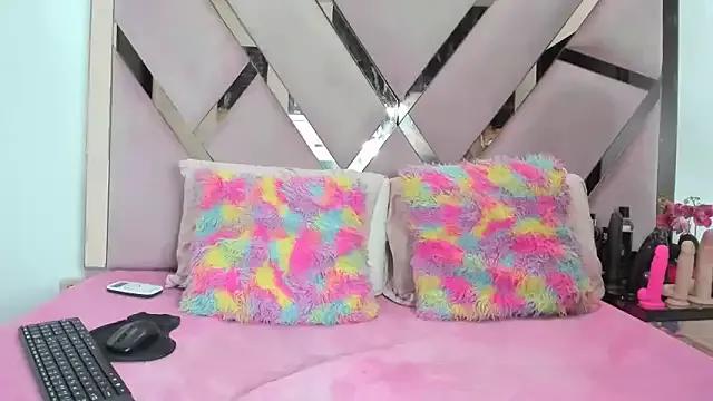 Customizable and immersive - Activate your taste buds and check-out our delicious choice of bondage cams streams with excited models getting their amazing bodies screwed with their beloved sex toys.