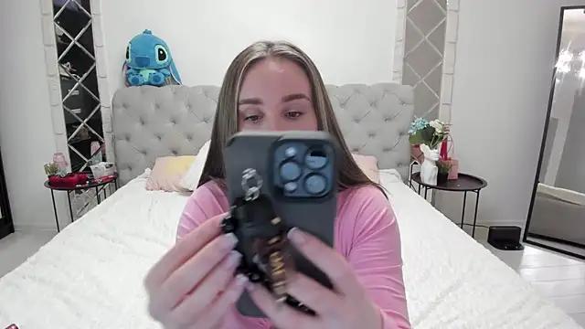 Customizable and immersive - Activate your taste buds and check-out our delicious choice of bondage cams streams with excited models getting their amazing bodies screwed with their beloved sex toys.