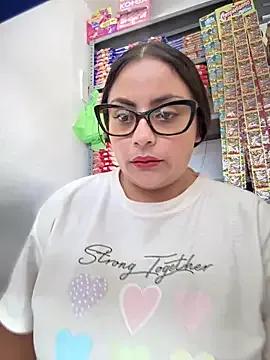 Angie_e from StripChat is Freechat