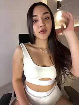 Customizable and immersive - Activate your taste buds and check-out our delicious choice of bondage cams streams with excited models getting their amazing bodies screwed with their beloved sex toys.