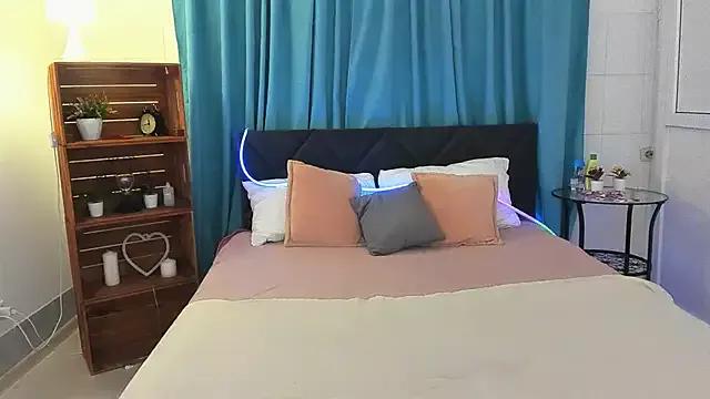 Anita_Luna from StripChat is Freechat