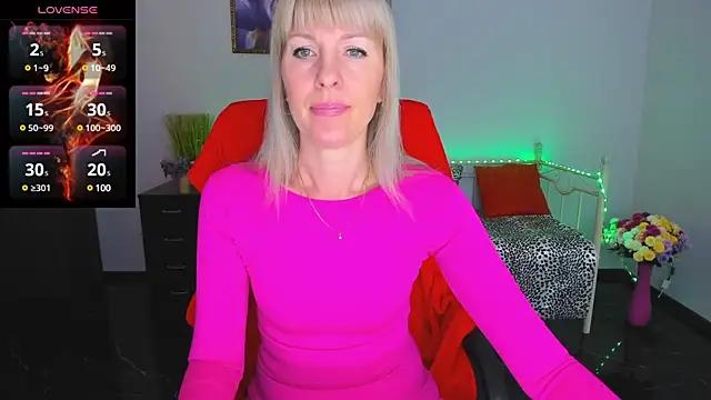 Anita_Tayson from StripChat is Freechat