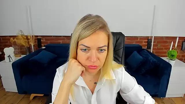 Customizable and immersive - Activate your taste buds and check-out our delicious choice of bondage cams streams with excited models getting their amazing bodies screwed with their beloved sex toys.