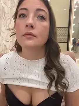 AnnaBri from StripChat is Freechat