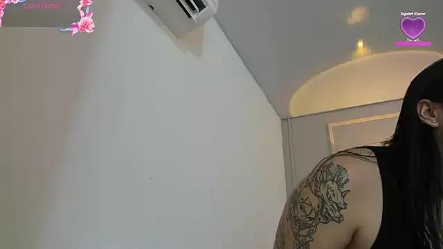 annie__20 from StripChat is Freechat