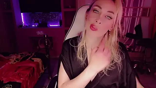 Customizable and immersive - Activate your taste buds and check-out our delicious choice of bondage cams streams with excited models getting their amazing bodies screwed with their beloved sex toys.