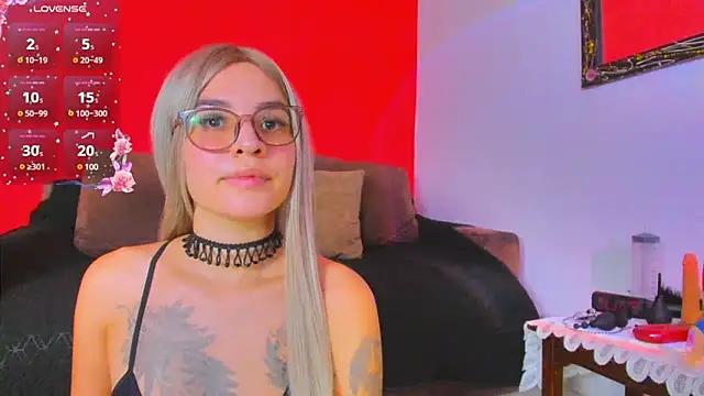Anniie6 from StripChat