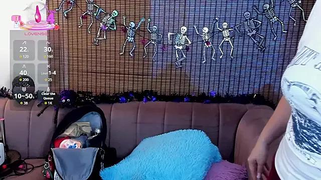 Customizable and immersive - Activate your taste buds and check-out our delicious choice of bondage cams streams with excited models getting their amazing bodies screwed with their beloved sex toys.