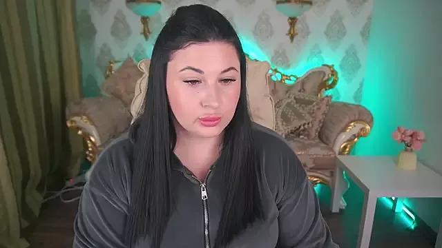 ArianaDarkk from StripChat is Freechat