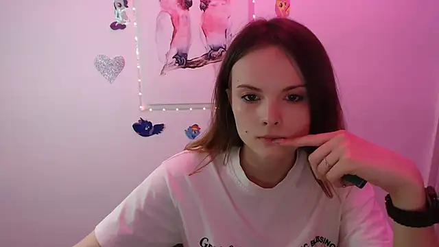 Ariella_ari from StripChat is Freechat