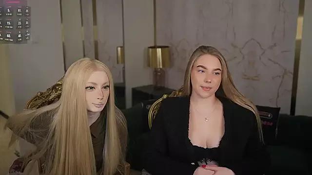 Ariella_Star from StripChat is Freechat