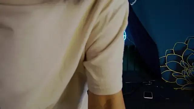 Customizable and immersive - Activate your taste buds and check-out our delicious choice of bondage cams streams with excited models getting their amazing bodies screwed with their beloved sex toys.