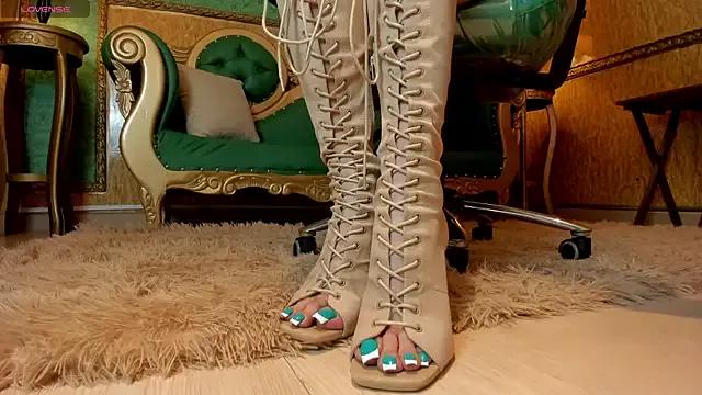 Customizable and immersive - Activate your taste buds and check-out our delicious choice of bondage cams streams with excited models getting their amazing bodies screwed with their beloved sex toys.