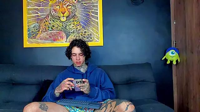 Aron_ford from StripChat is Freechat