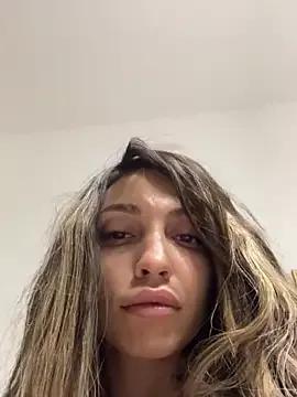 AshleyLux from StripChat is Freechat