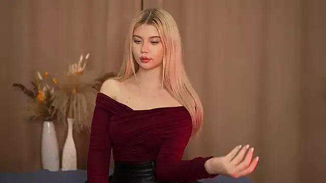 Customizable and immersive - Activate your taste buds and check-out our delicious choice of bondage cams streams with excited models getting their amazing bodies screwed with their beloved sex toys.