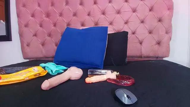 Customizable and immersive - Activate your taste buds and check-out our delicious choice of bondage cams streams with excited models getting their amazing bodies screwed with their beloved sex toys.