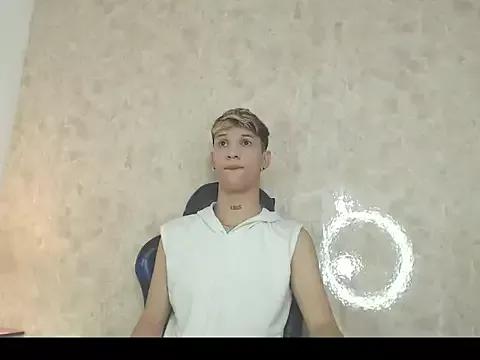 AustinPrice from StripChat is Freechat