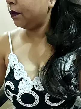 Babybird from StripChat is Freechat