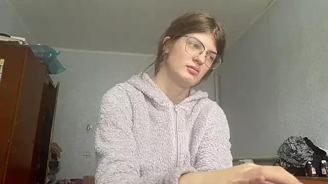 BabyDollX19 from StripChat is Freechat