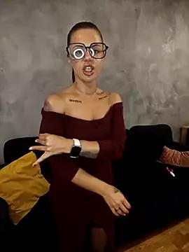 BabyFaceMia from StripChat is Freechat