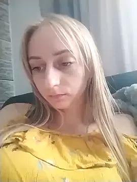 babyXlove from StripChat is Freechat