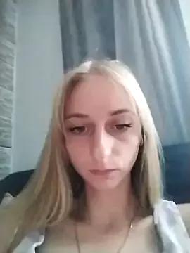 babyXlove from StripChat is Freechat