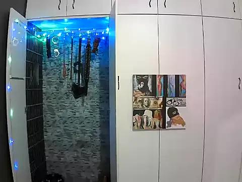 Customizable and immersive - Activate your taste buds and check-out our delicious choice of bondage cams streams with excited models getting their amazing bodies screwed with their beloved sex toys.