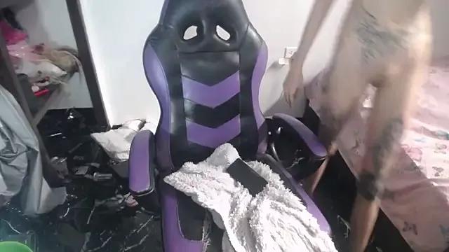 Customizable and immersive - Activate your taste buds and check-out our delicious choice of bondage cams streams with excited models getting their amazing bodies screwed with their beloved sex toys.