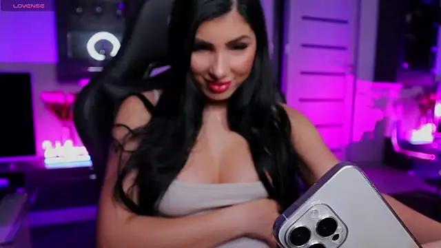 Customizable and immersive - Activate your taste buds and check-out our delicious choice of bondage cams streams with excited models getting their amazing bodies screwed with their beloved sex toys.