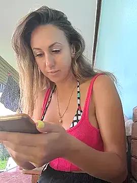 Bella-Grace from StripChat is Freechat