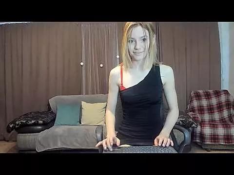 Bella_Dior from StripChat